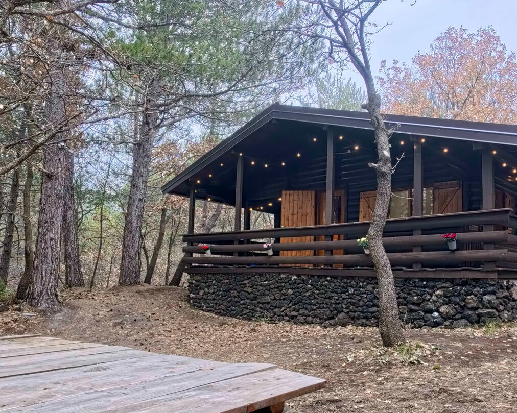 Esterno chalet Etna Woods